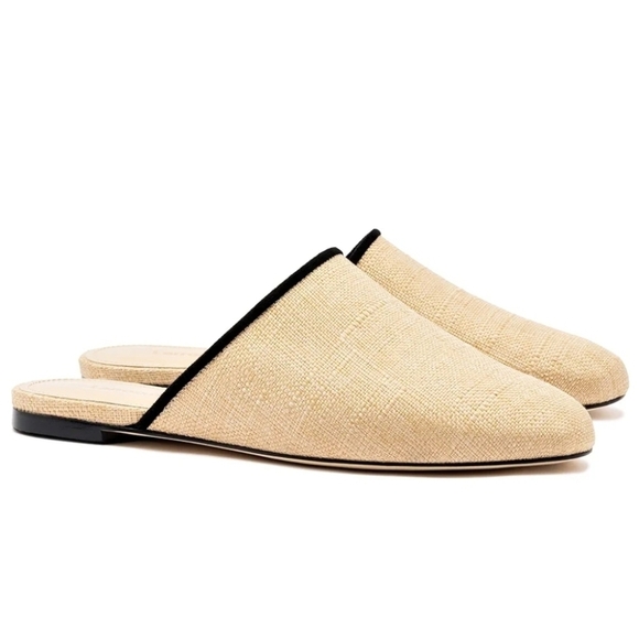 Larroude Shoes - 🤎🔹️Larroudé 🔹️Venice Flat Mule In Beige Raffia And Black Trimming